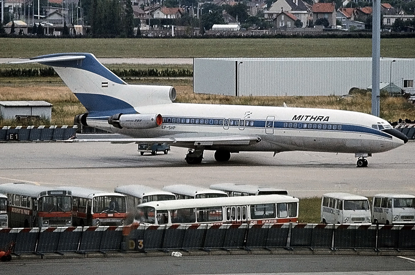 Boeing 727-100 EP-SHP 