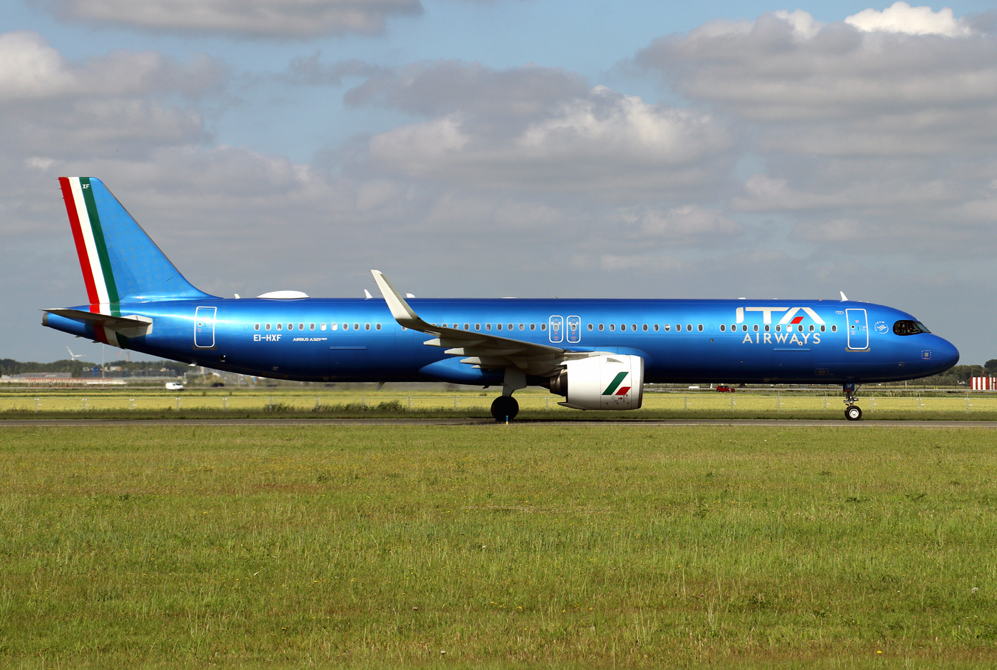 A321N EI-HXF 