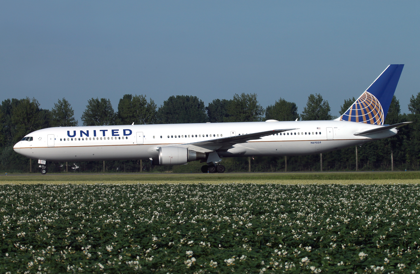 N69059 (AMS 2015) FBFB.jpg