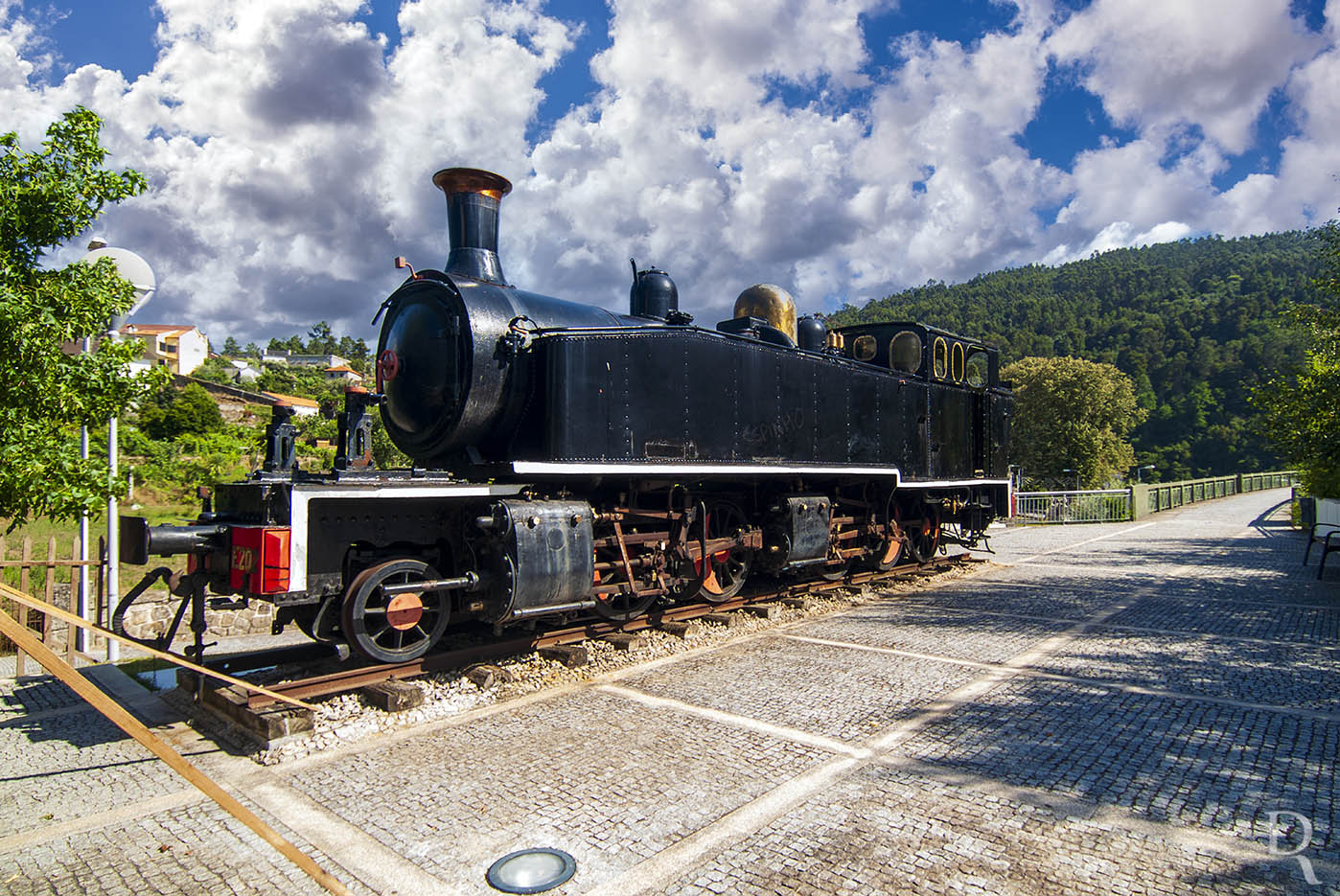 Locomotiva a Vapor Henschel (CP-E-202)