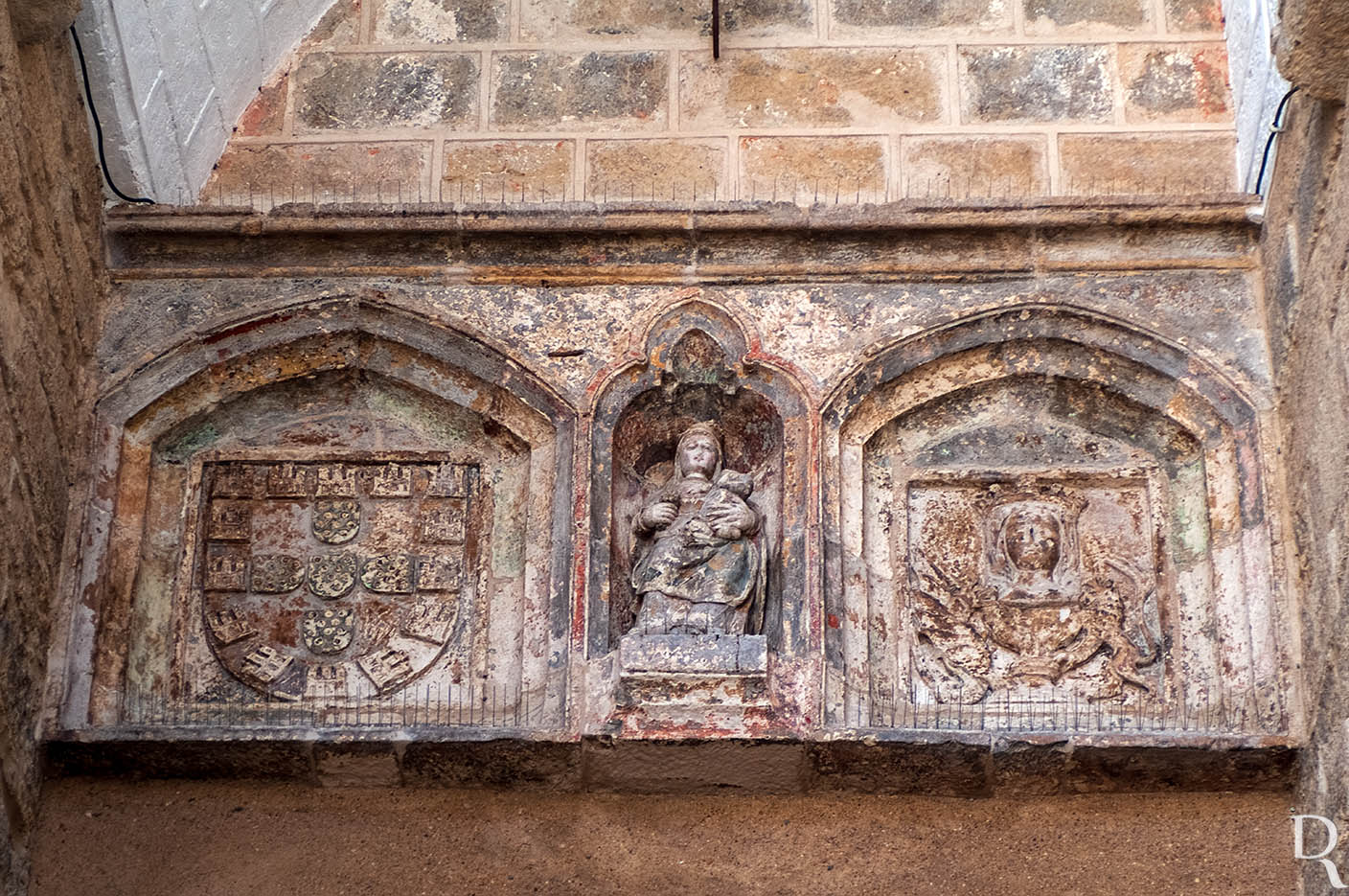 Arco de Almedina 