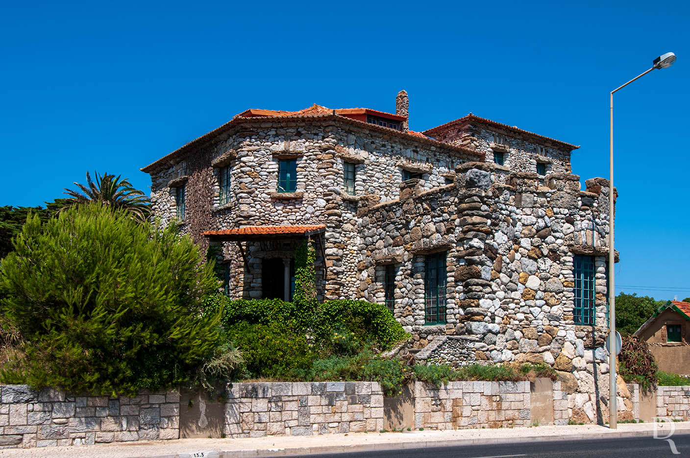 Casa das Pedras (Monumento de Interese Pblico)