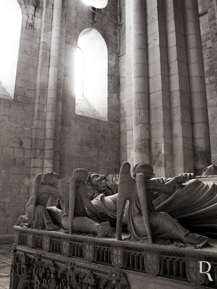 Tmulo de D. Pedro I (1320-1367)
