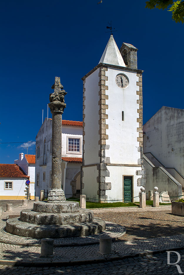 Pelourinho e Torre do Relgio