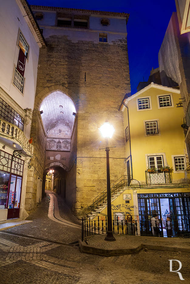Arco de Almedina (MN)