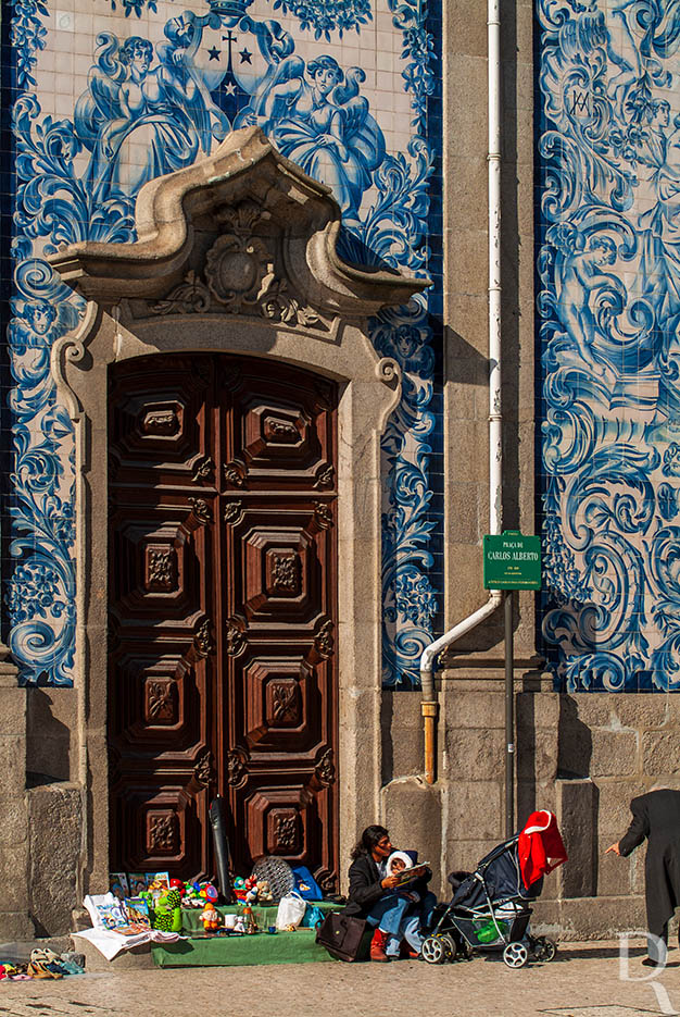  Porta da Igreja...