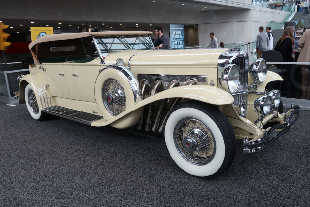 1931 Duesenberg Model J with custom Tourster body by Derham, loan courtesy of Margie & Hon. Joseph C. Cassini III (0534)