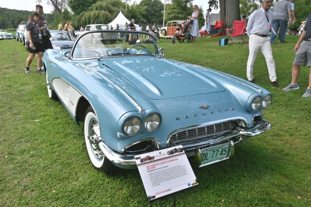 1961 Chevrolet Corvette Convertible, Donald Davis, Cumberland, MD (0487)