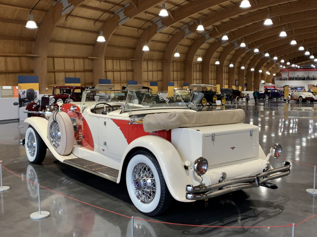 1983 Duesenberg II Touring Car, a hand-built and faithful replica of a 1930 Duesenberg Model J Dual Cowl Phaeton. (5236)