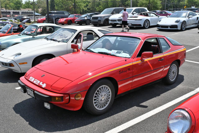 1979 Porsche 924 Sebring in Guards Red (DSC_1782)