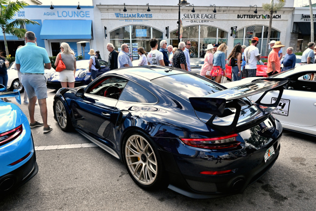 Porsche 911 GT2 RS (991.2) (1410)