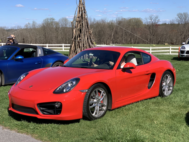 Porsche Cayman S (981). (2074)