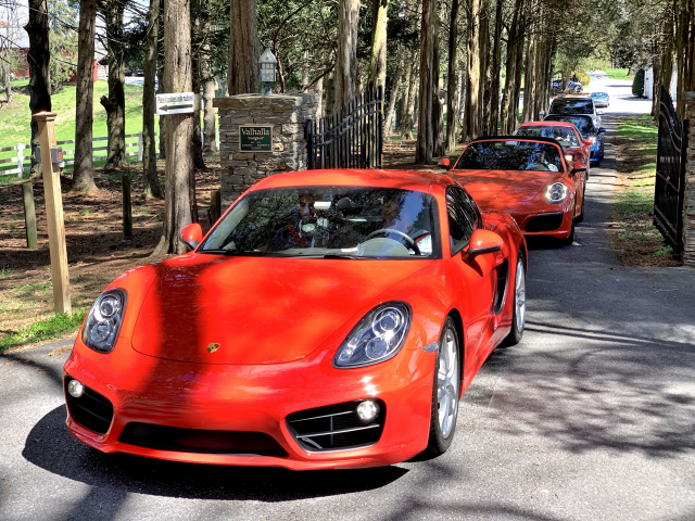 Jonathan and Tibor wait for their turn in a Porsche Cayman S (981). (2024)