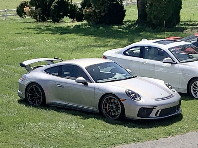 Porsche 911 GT3 (991.2). (1997)