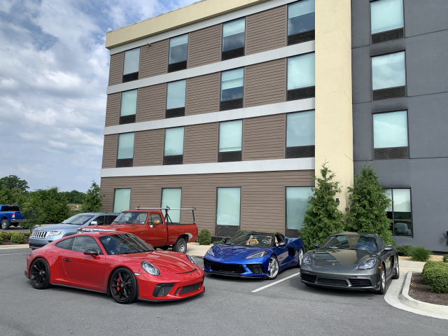 Outside our hotel in Lewisburg, WV. (2801)