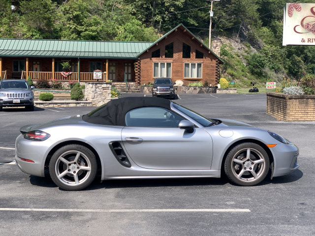 2018 Porsche 718 Boxster (982) at the Smoke Hole Caverns parking lot. (3156)