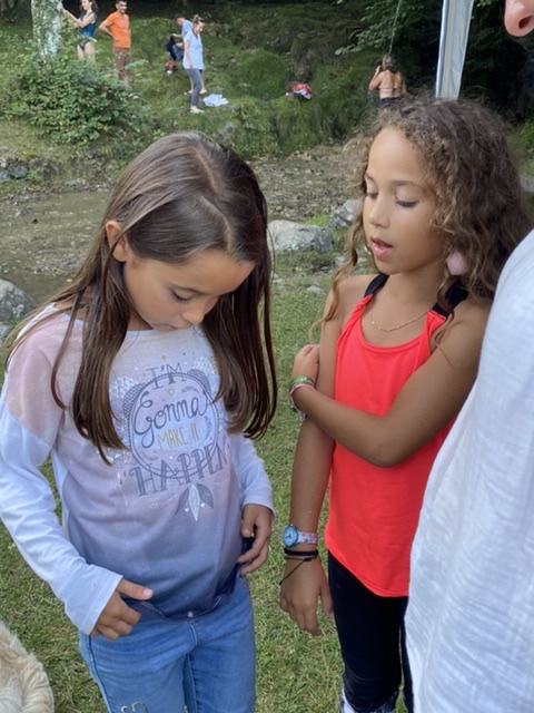 Lilou et Oyanna 