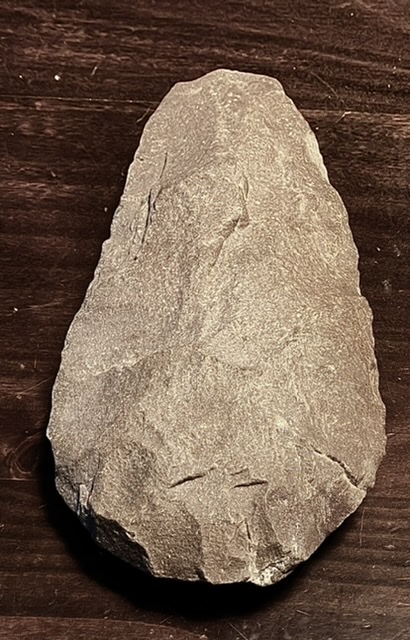 Biface aterien (-30  35000 ans)