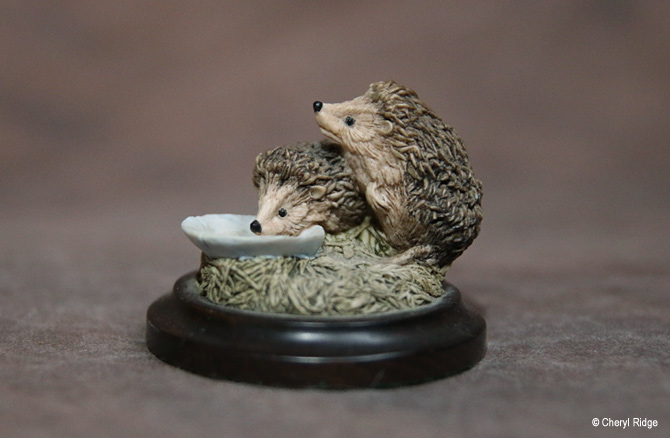 Country Artists hedgehog figurine