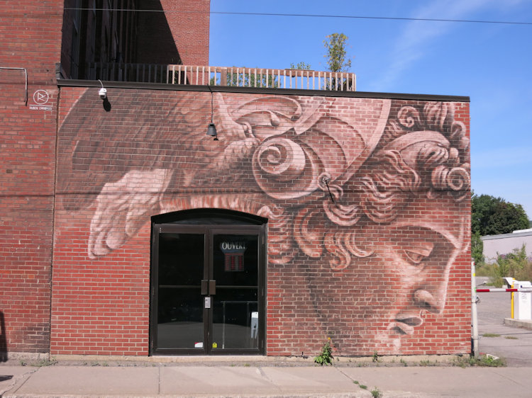 Mural1020.jpg