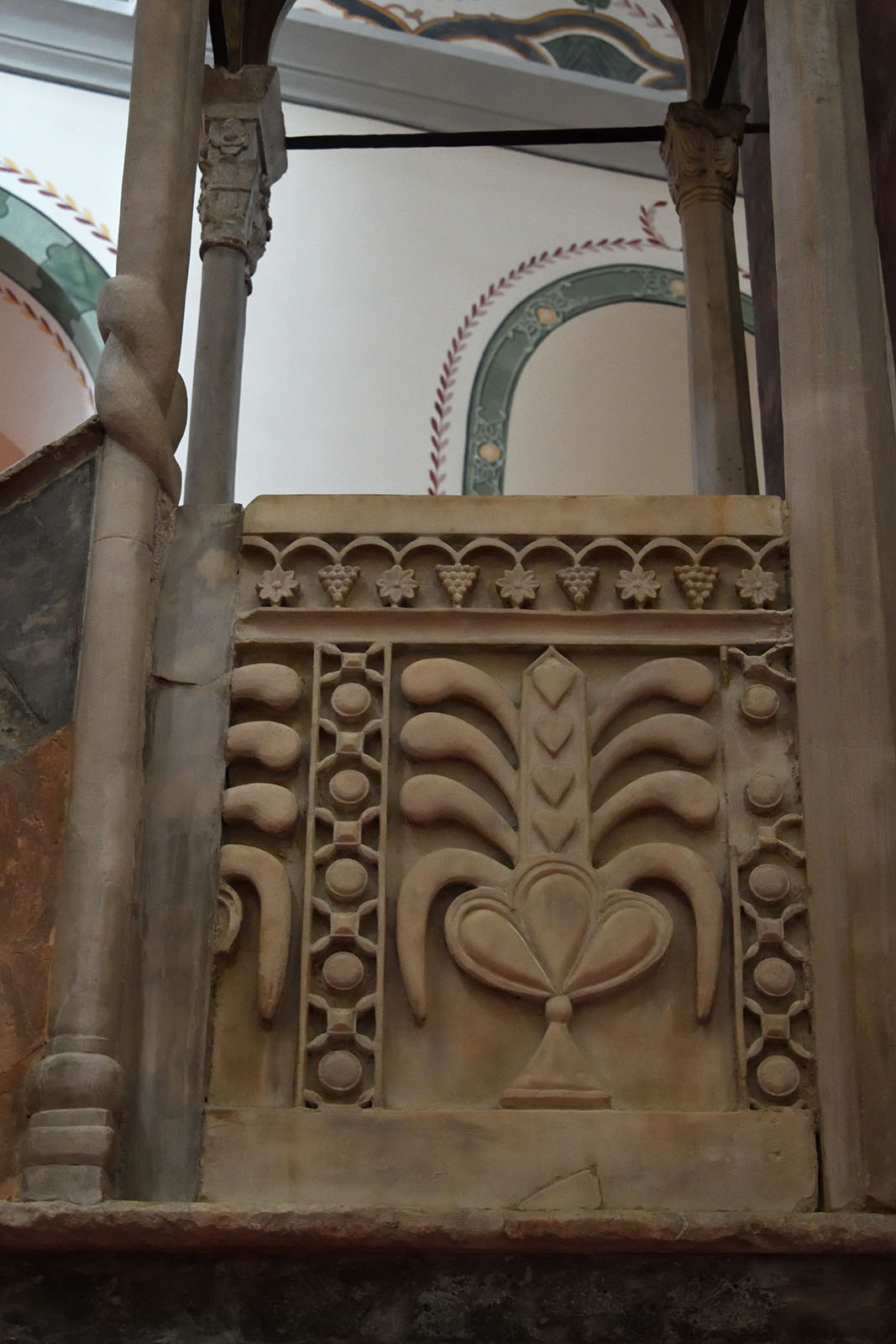 Istanbul Molla Zeyrek Mosque june 2019 2790.jpg