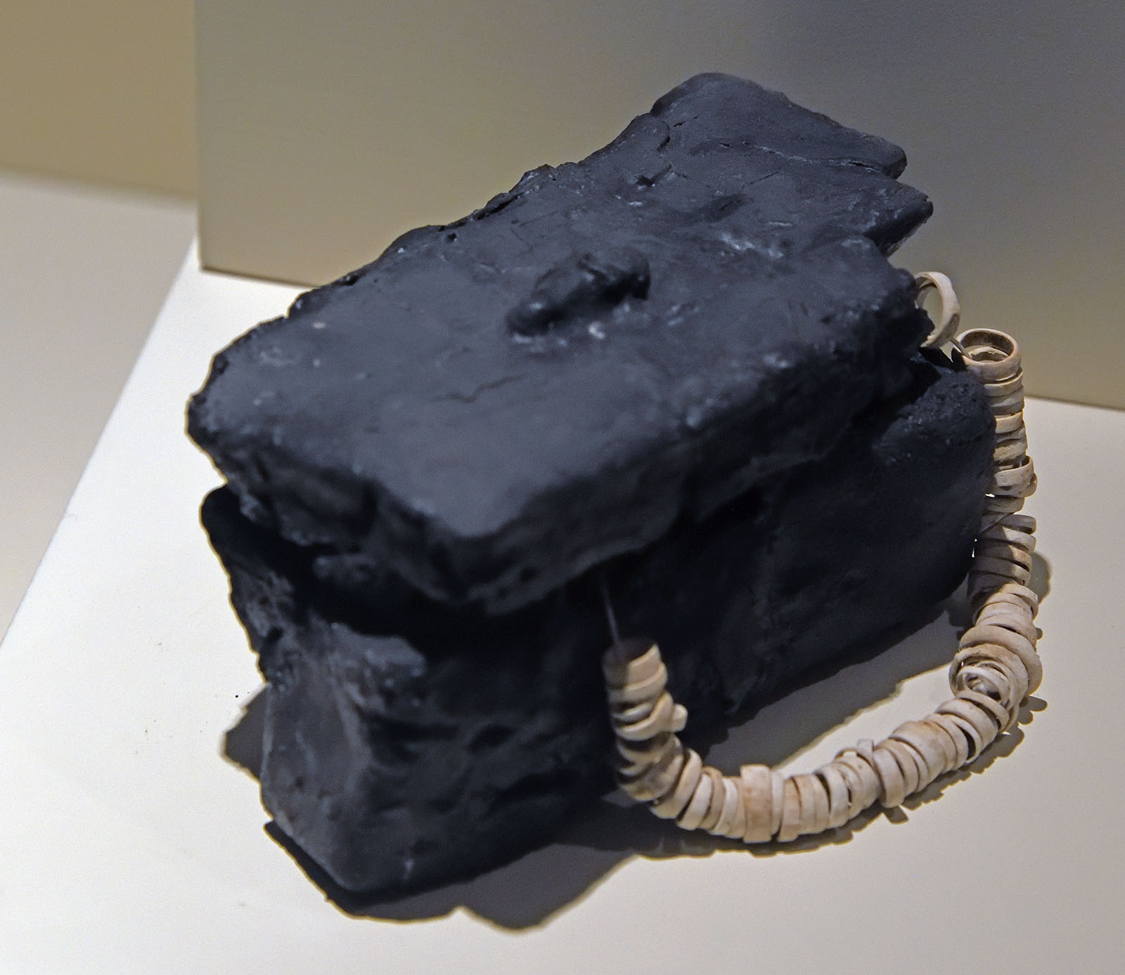 Ankara Anatolian Civilizations Box with lid june 2019 3174.jpg