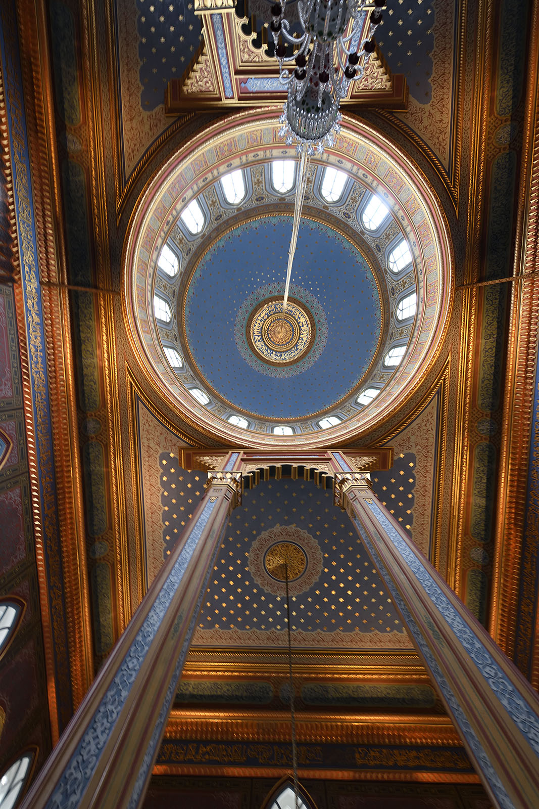 Istanbul Yildiz Hamidiye mosque oct 2019 7234.jpg
