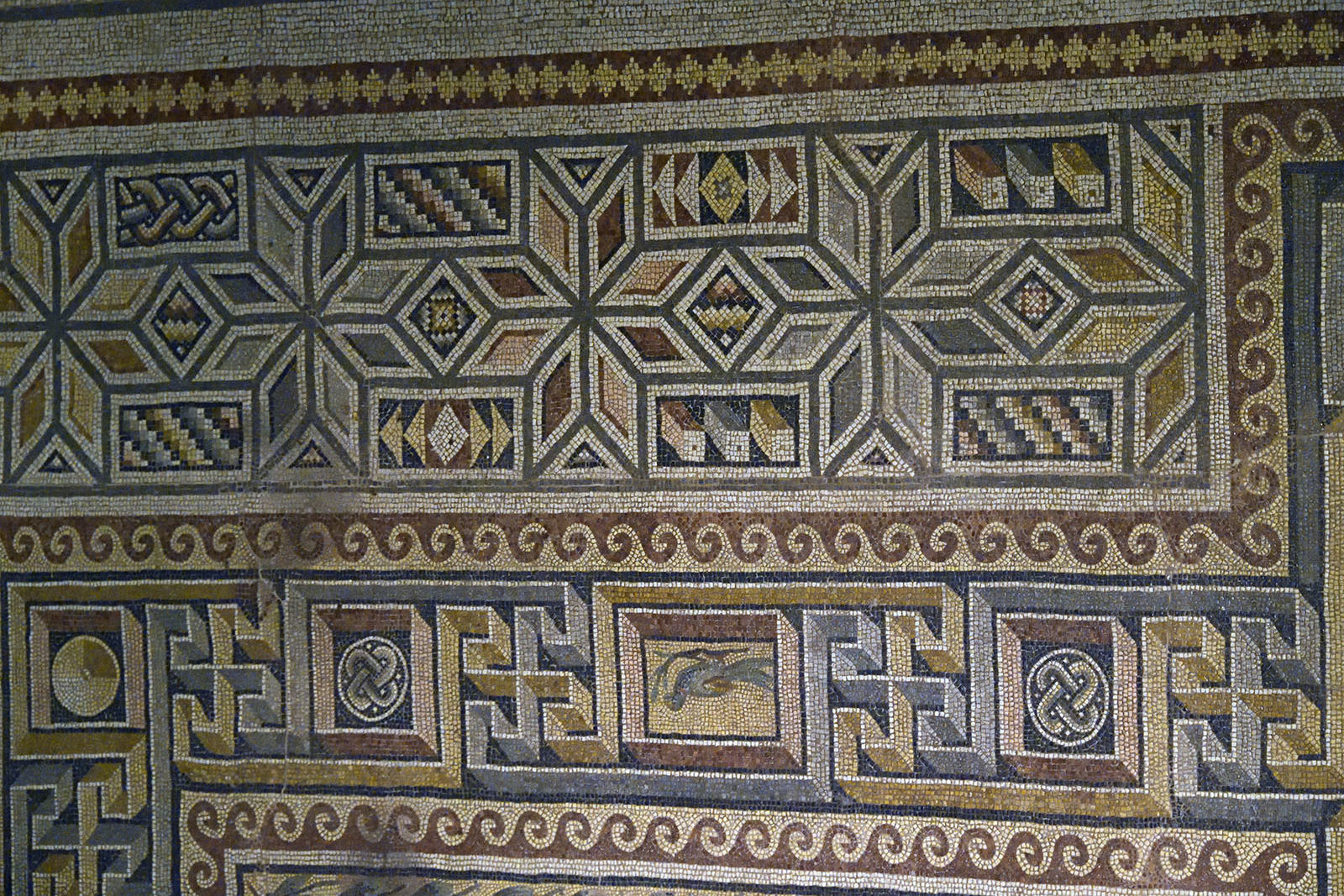 Gaziantep Zeugma museum So far unknown mosaic sept 2019 4061.jpg