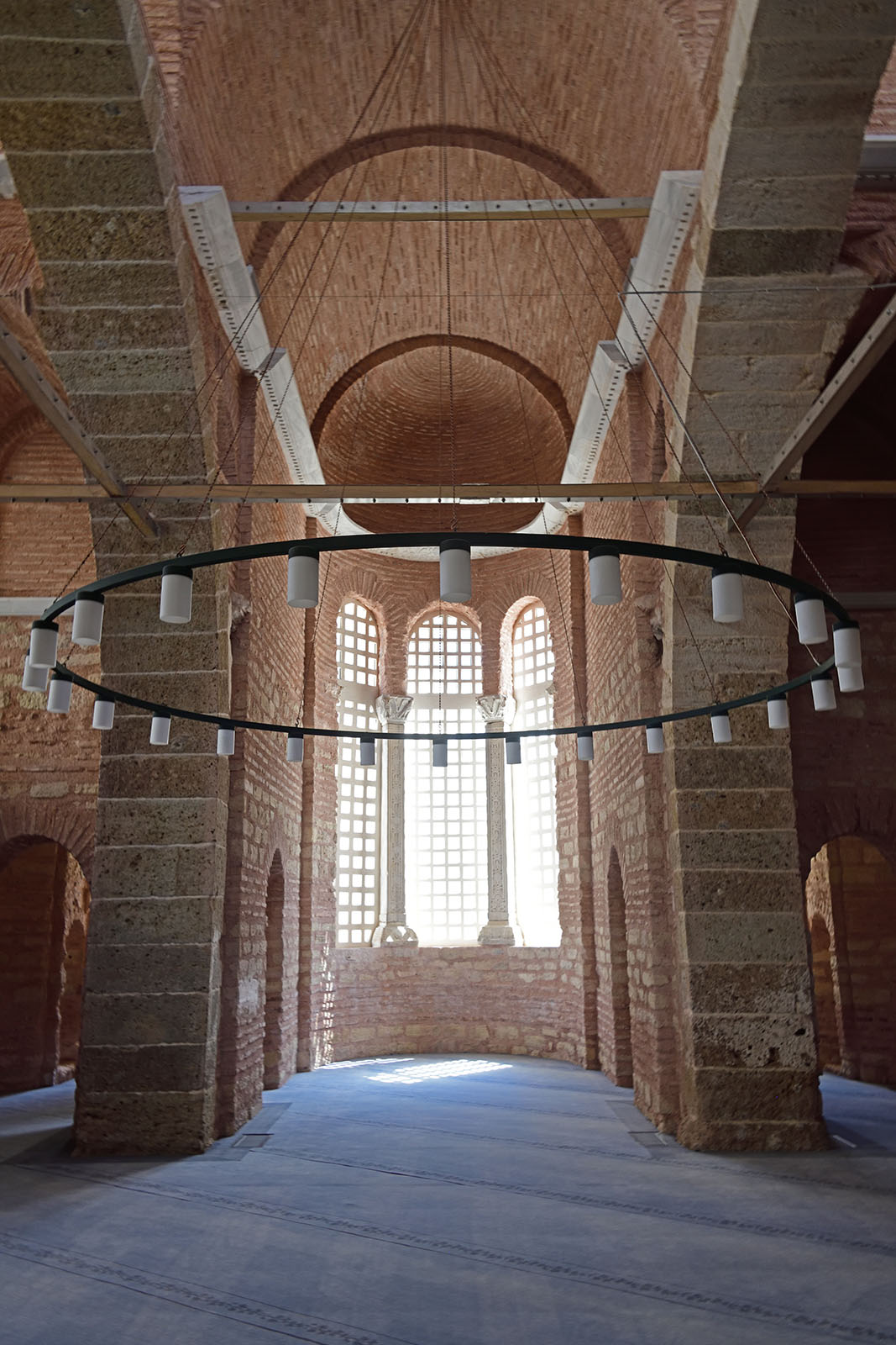 Istanbul Fenari Isa Mosque interior north church view to apse 4503.jpg