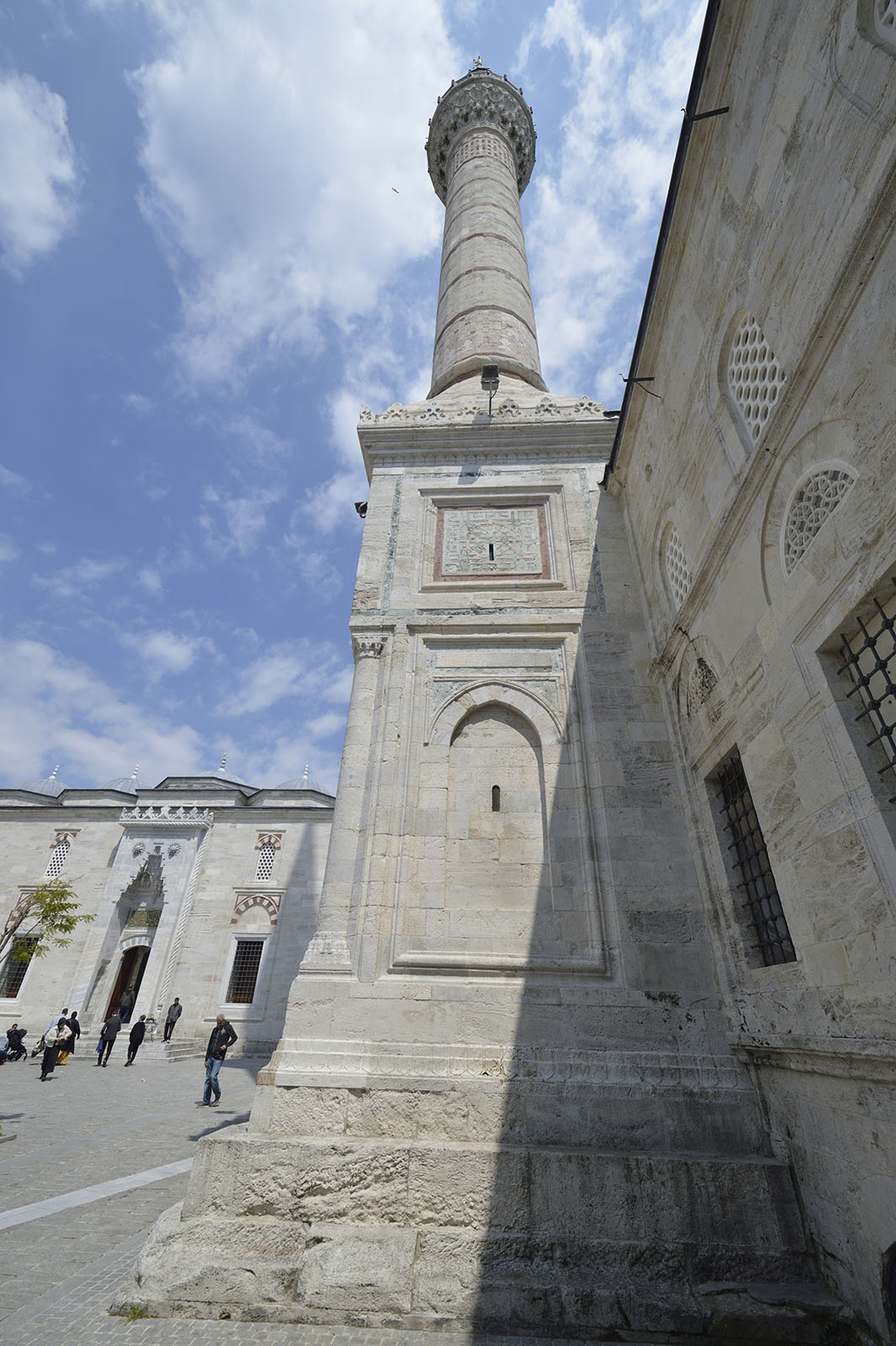 Istanbul Beyazit II mosque NW side 0603.jpg
