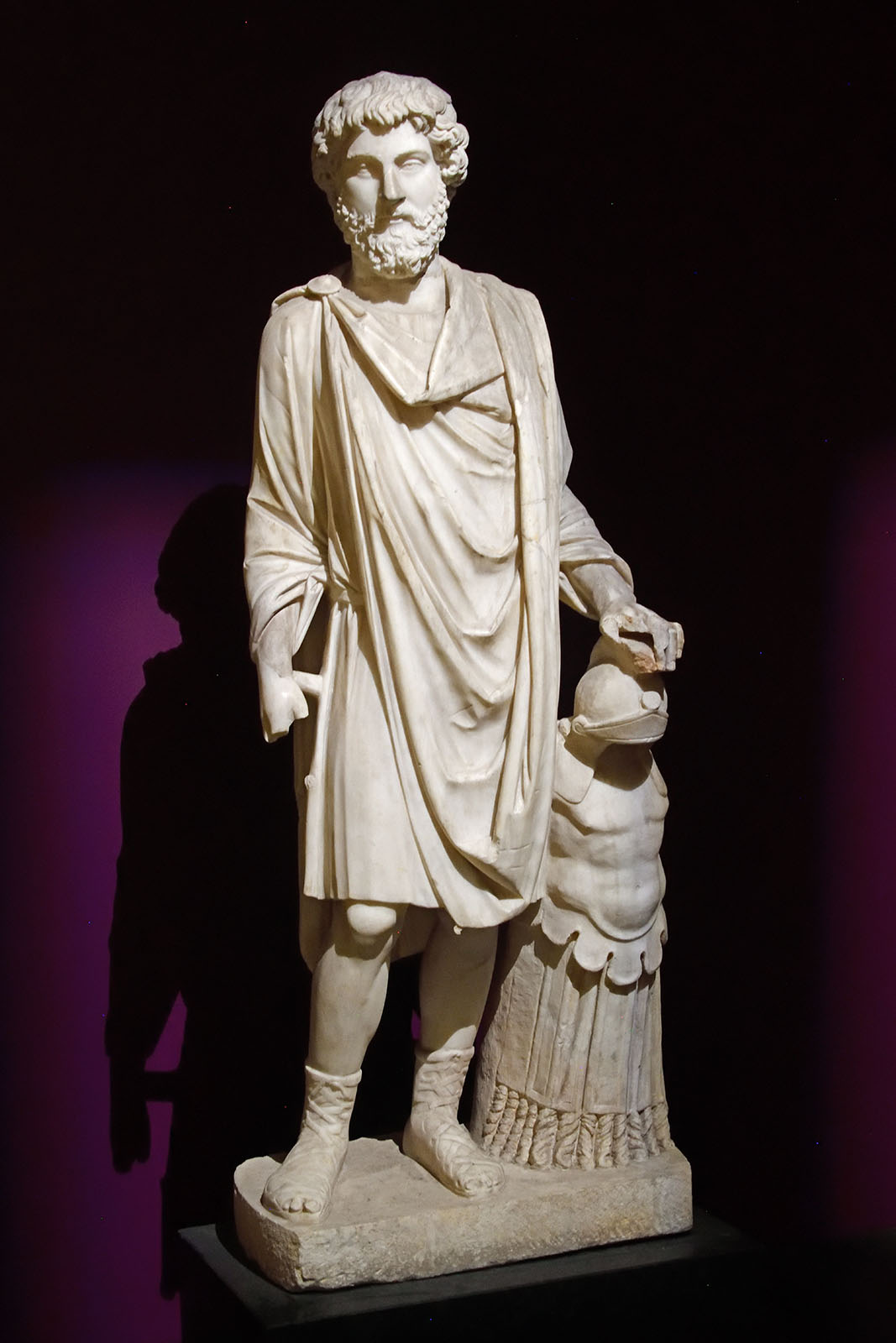 Istanbul Archaeology Museum Statue of Marcus Aurelius 2nd C CE Antalya 4318.jpg