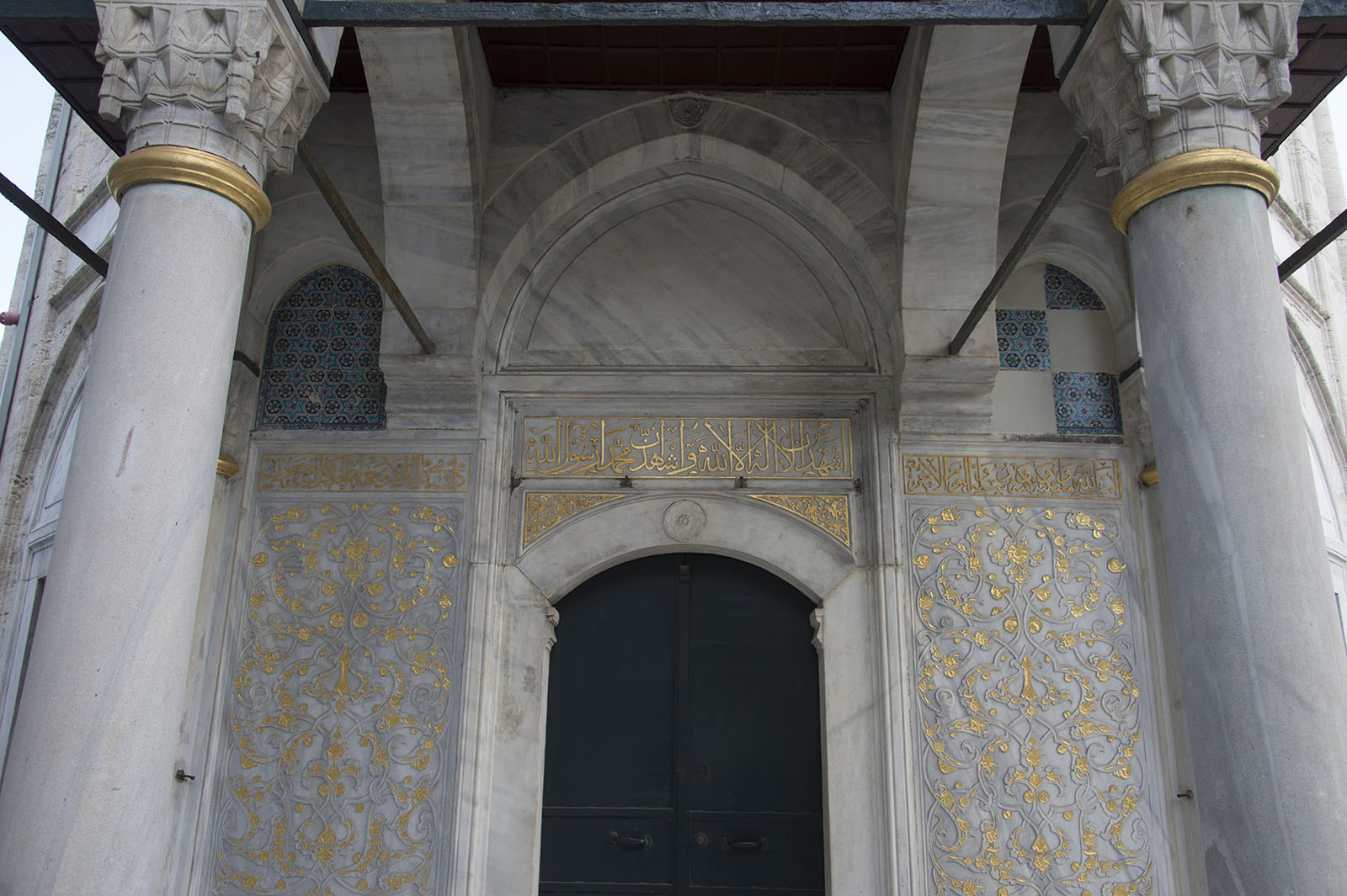Istanbul Şehzade complex Tomb of Ibrahim Pasha in 2015 1355.jpg