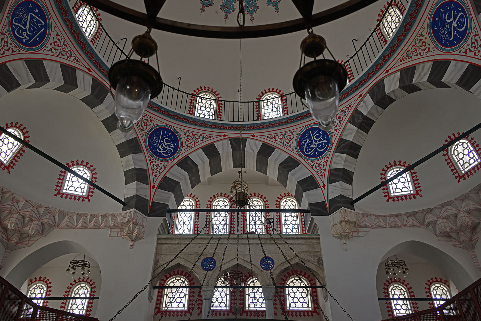 Istanbul Kazasker İvaz Efendi Mosque 4223.jpg