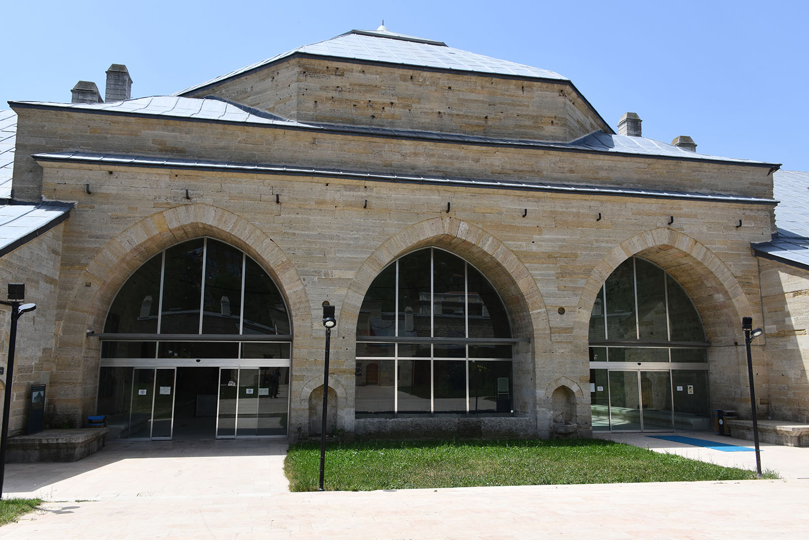 Edirne Ekmekizade caravanserai in 2024 6215.jpg