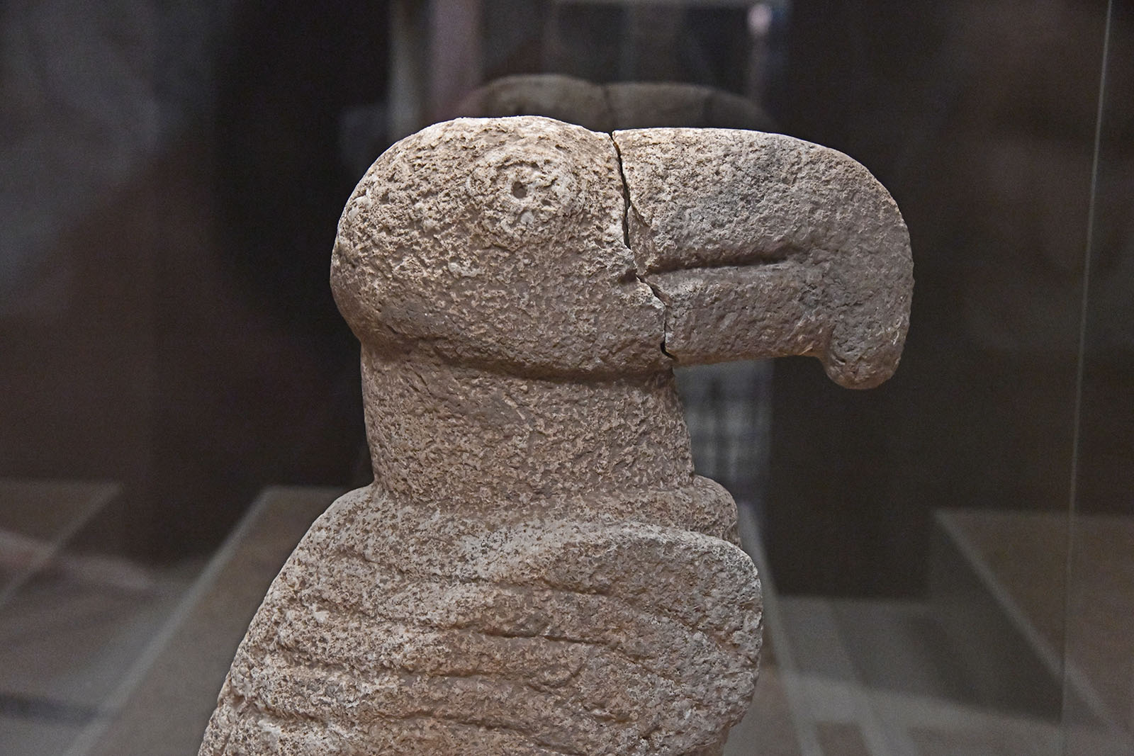 Urfa museum Karahantepe Statue of Vulture Neolithic age in 2024 7318.jpg