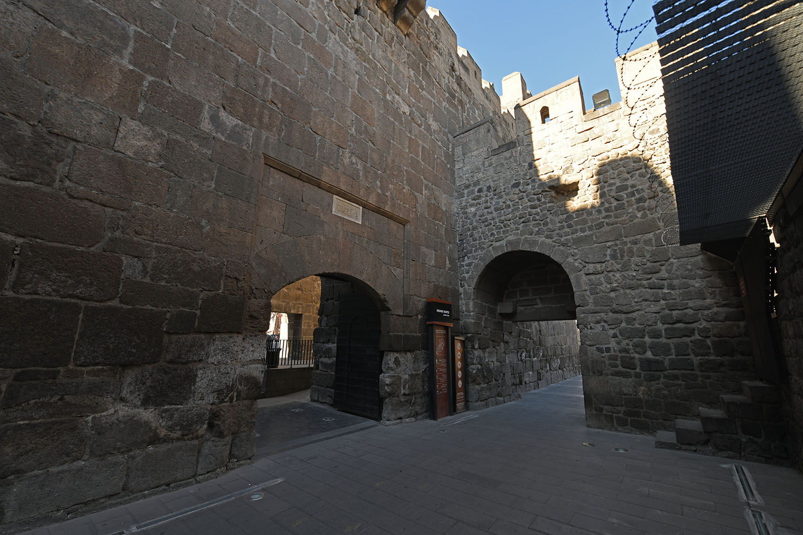 Kayseri Fortress Exterior East side in 2024 0495.jpg