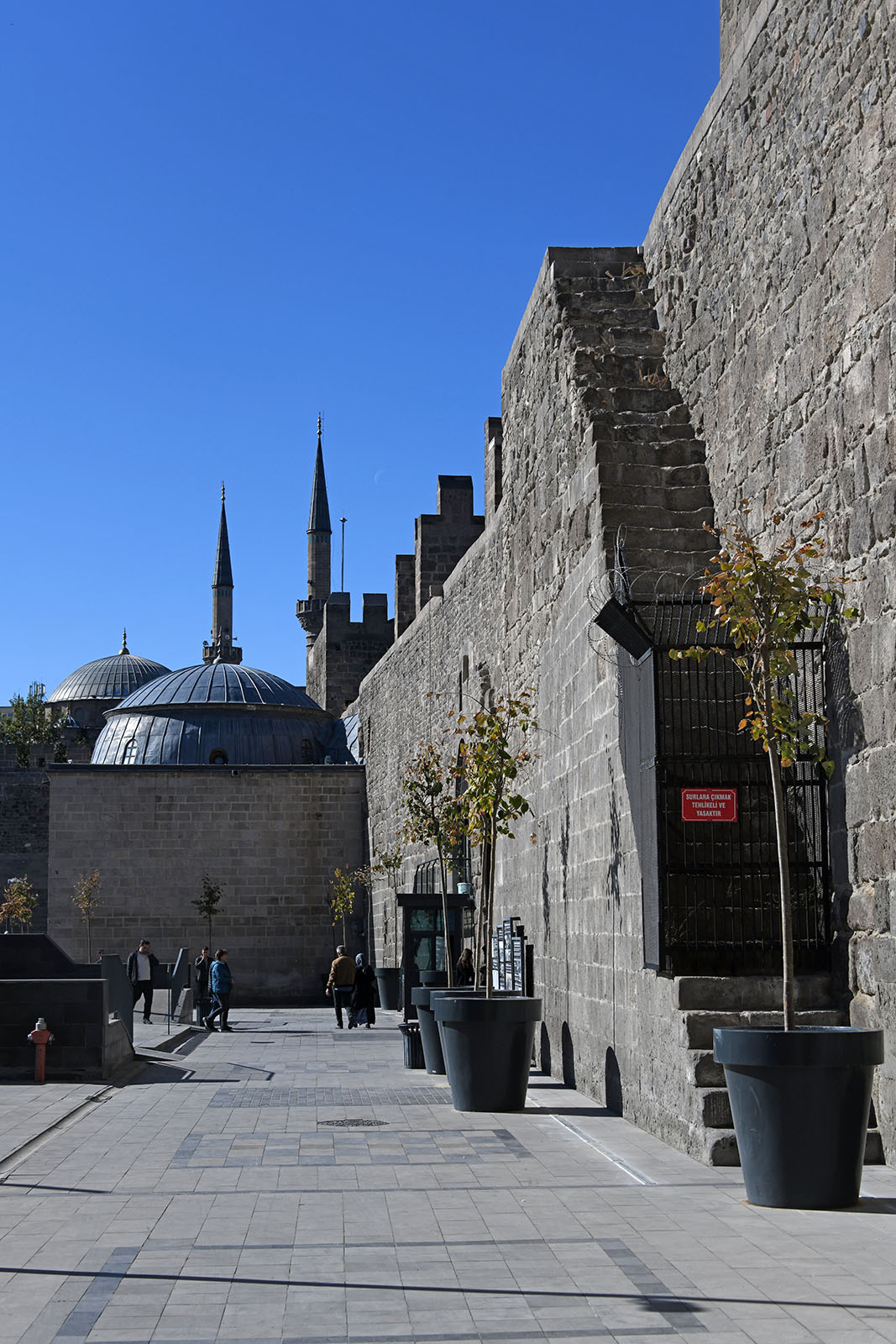 Kayseri Fortress Interior Northwest side in 2024 8358.jpg