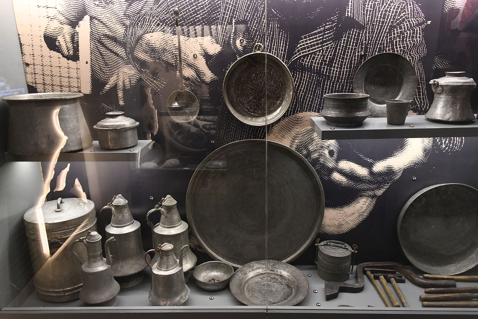 Ahi Evran Esnaf ve Sanatkarlar Muzesi Copper smithing in 2024  8463.jpg