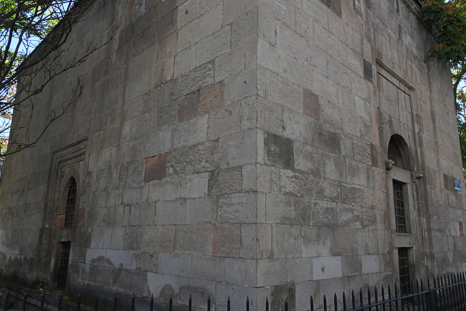 Kayseri Şah Kutluğ Hatun Kmbeti in 2024 8568.jpg