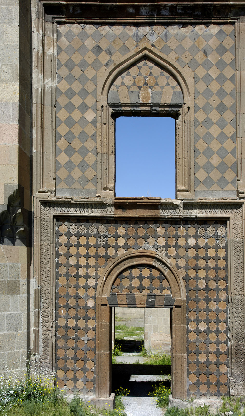 Ani Seljuk palace Gate 3506