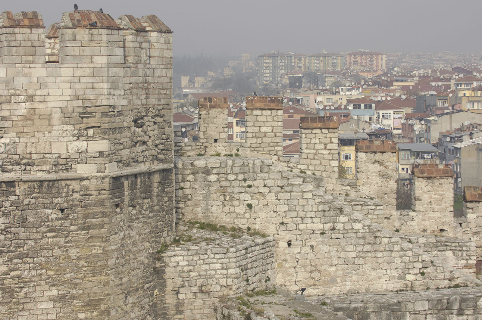Yedikule Tower of Ahmet III in 2006 3442