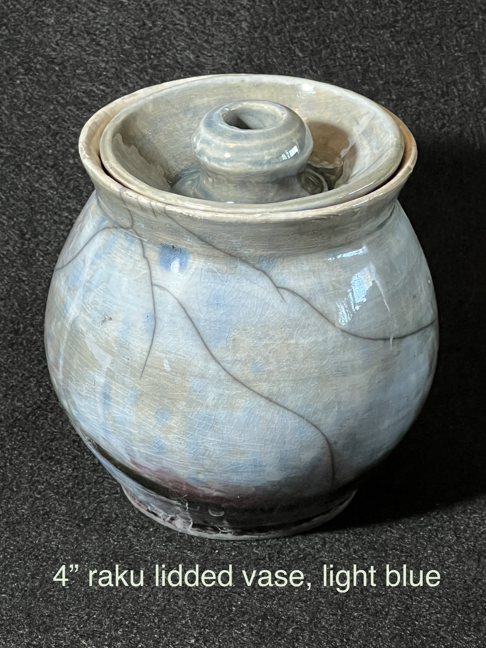 4 lidded raku vase, light blue