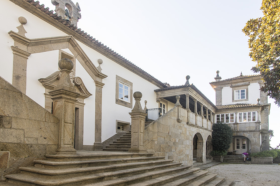 Pao de Calheiros Inn