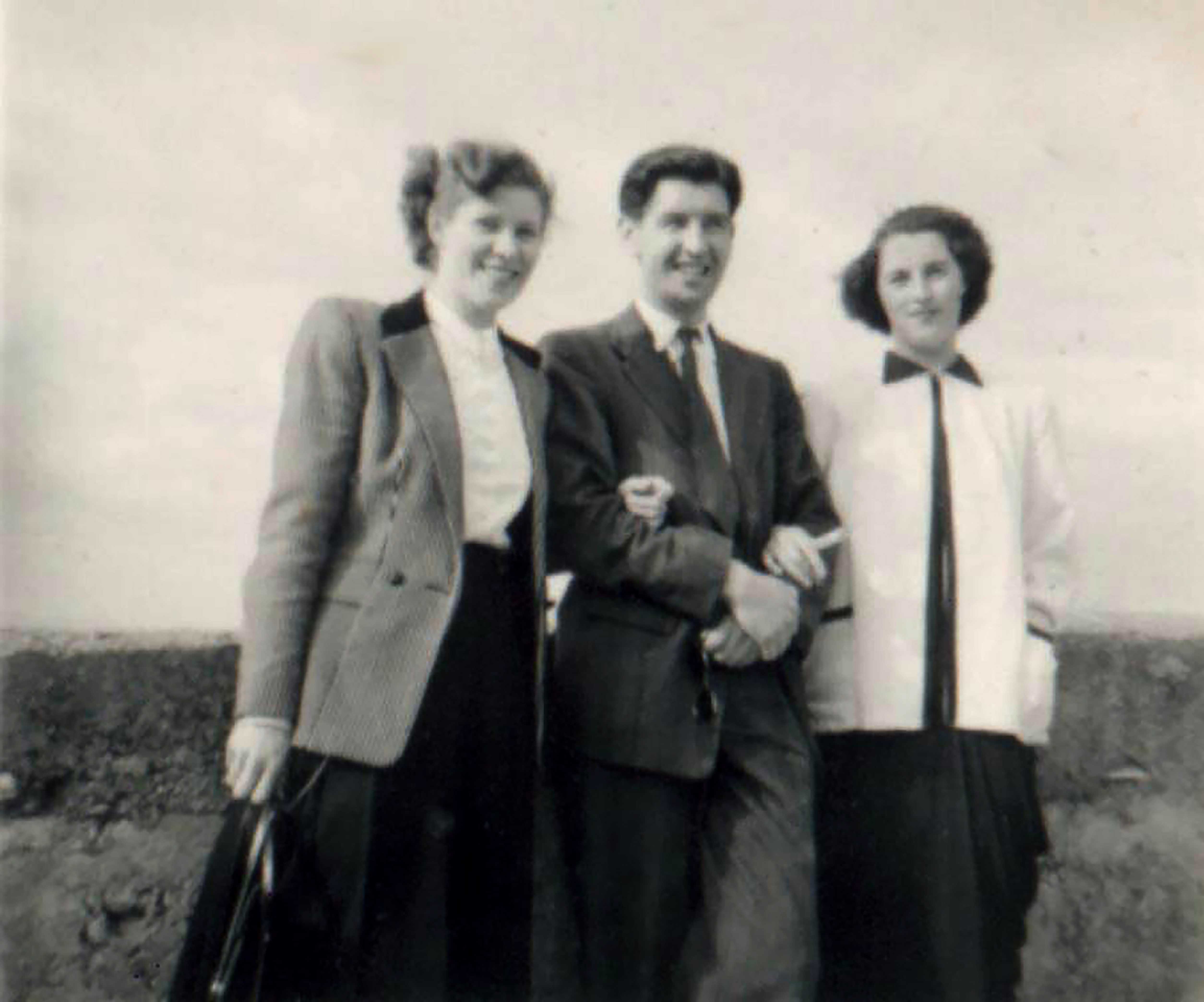 1951 Dorothy Jerry Byrne Thora