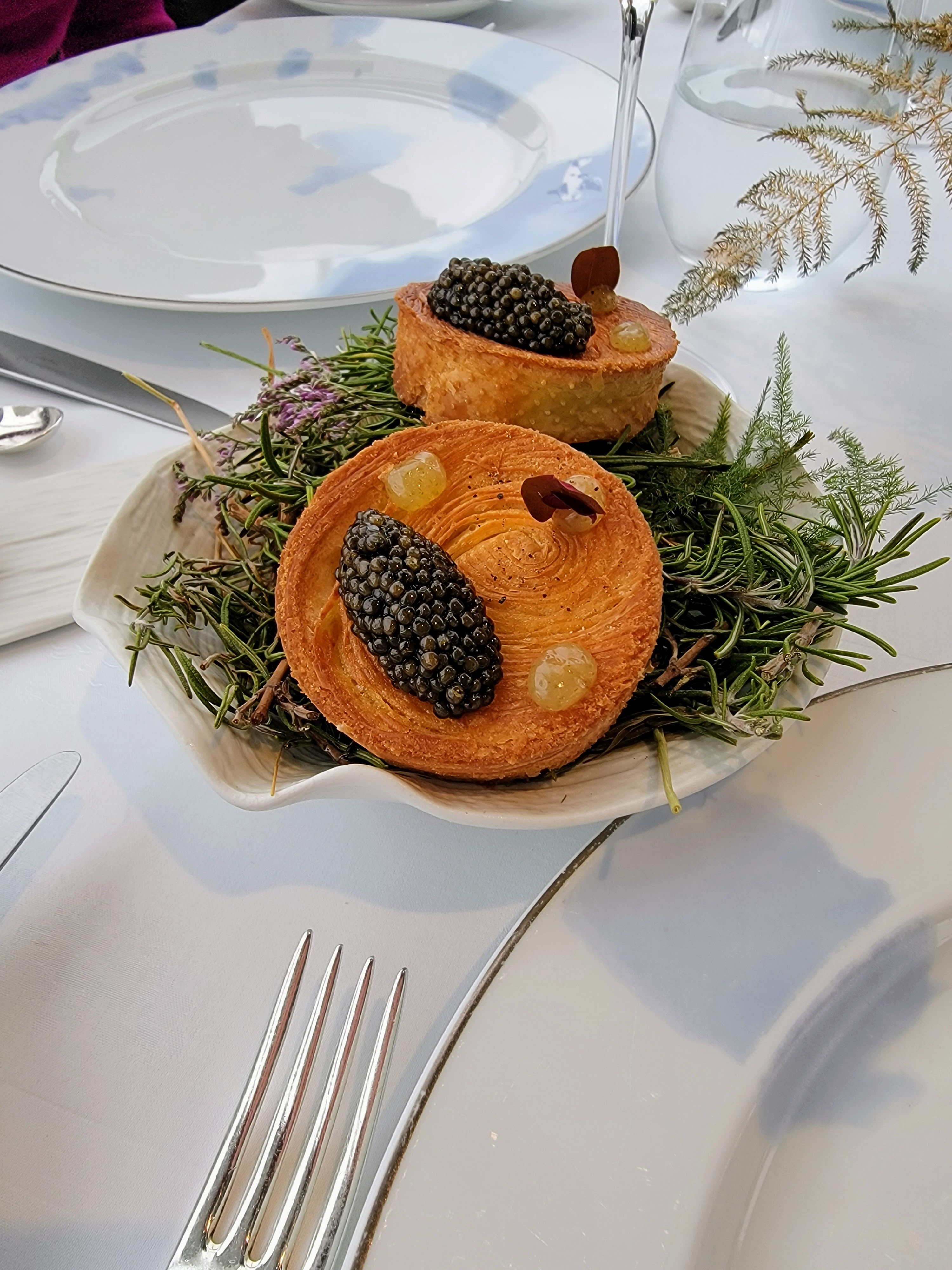 Djeuner  lOiseau Blanc, Hotel Peninsula