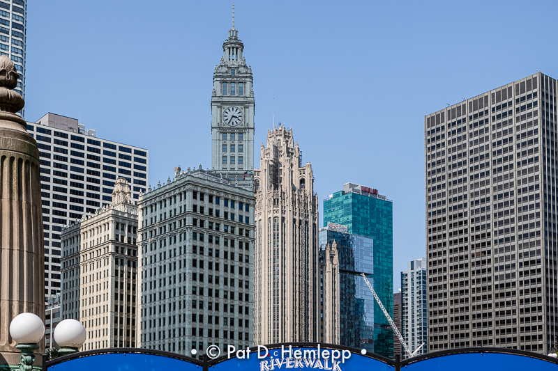 Skyline, riverwalk