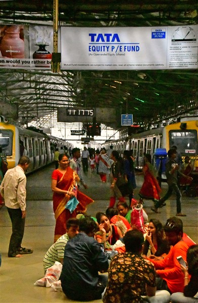 Chhatrapati Shivaji Terminus railway station - India_1_7723