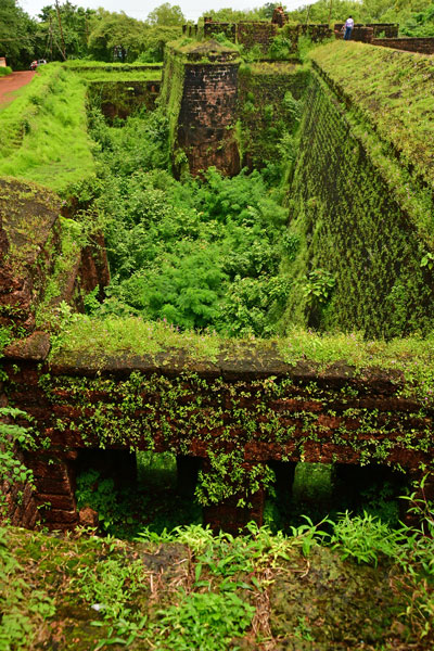 Aguada Fortress, Goa - India 1 8442