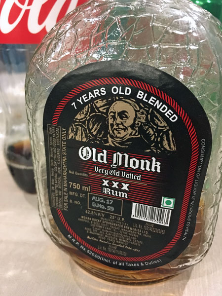 Old Monk Indian rum - India 1 i5214