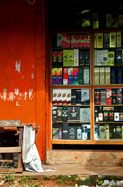 'Wine shop' - India 1 8651